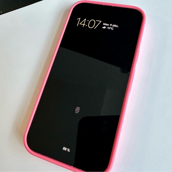 Google Pixel 9a 128GB Pink Unlocked + Original Box & Google Case - Picture 3 of 7